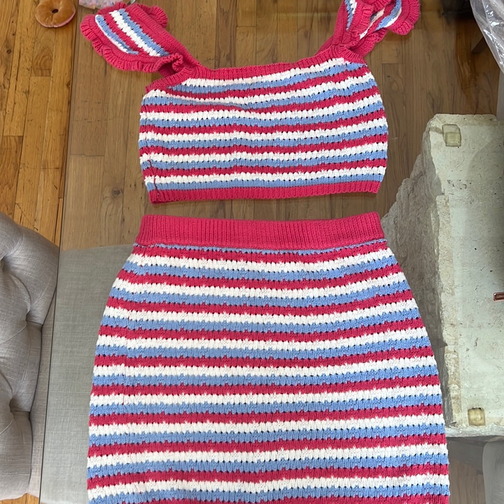 BLUE BLUSH 2 PIECE CROCHET SET medium